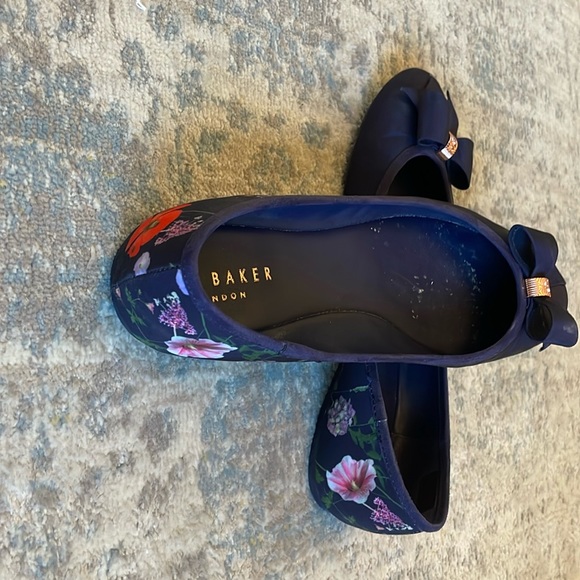 Ted Baker London Shoes - Beautiful Ted Baker ballet flats